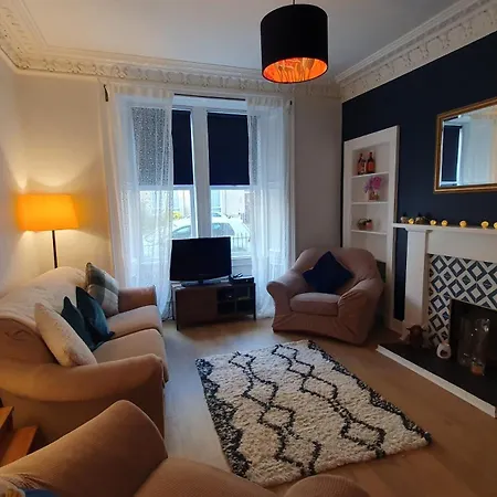 Beautiful Ground Floor Flat Near Haymarket Edimburgo Exterior foto