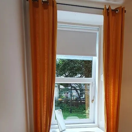 Beautiful Ground Floor Flat Near Haymarket Edimburgo Exterior foto